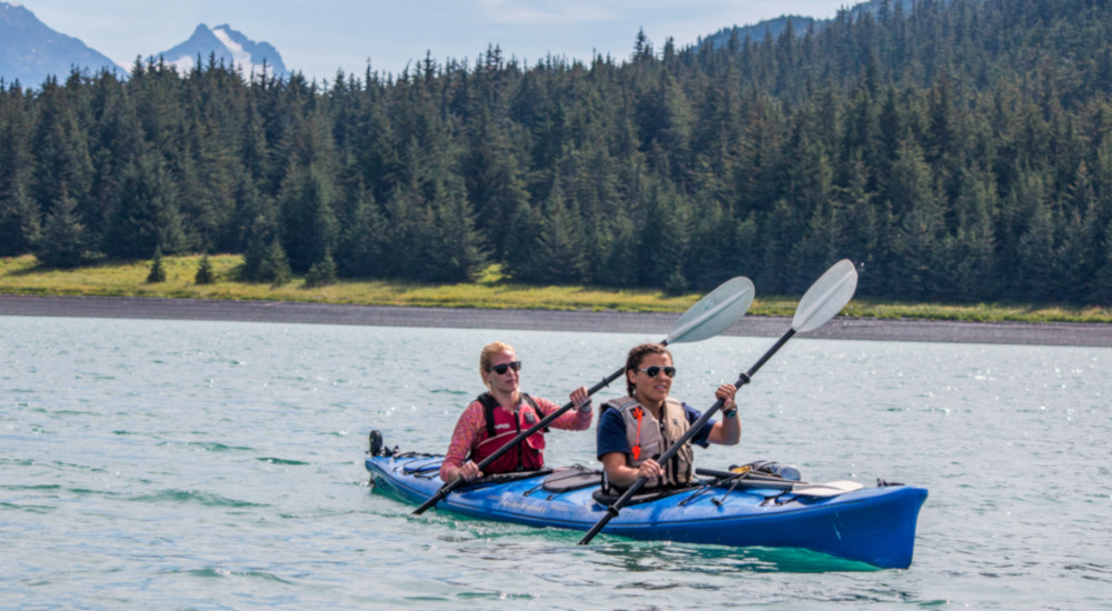 Kayaking along the Lynn Canal